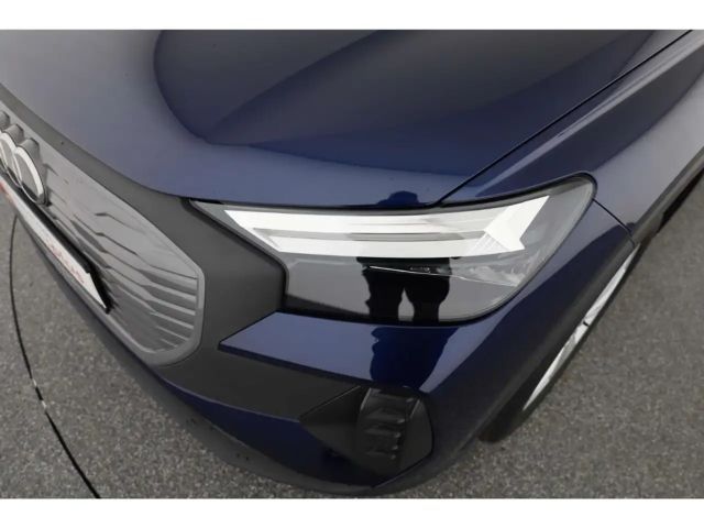 Audi Q4 e-tron 45 AHK/19''/W-Pumpe