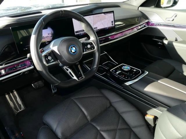 BMW i7 M-Sport Sedan