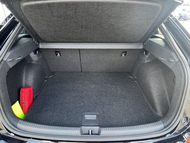 Volkswagen Taigo 1.5 TSI DSG R-Line