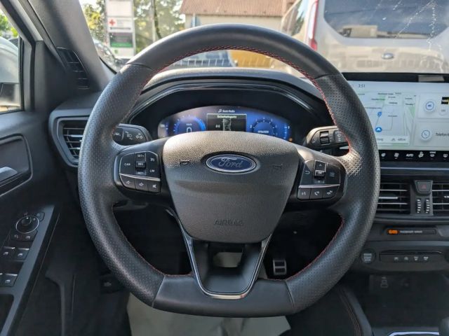 Ford Focus ST Line Wagon