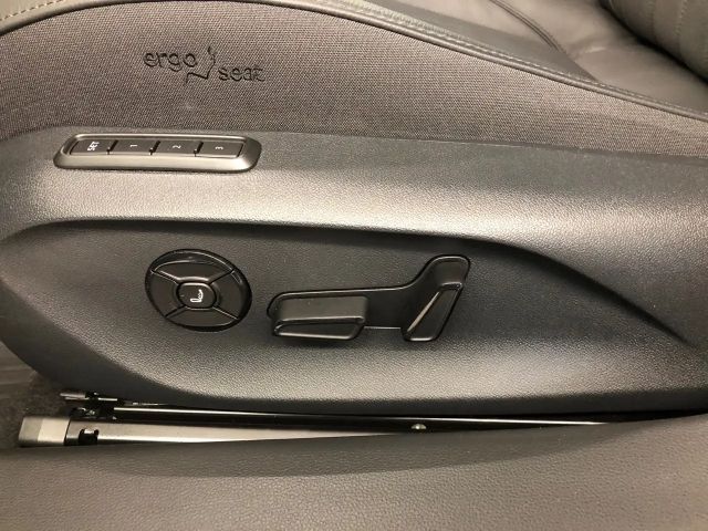 Skoda Superb Laurin & Klement