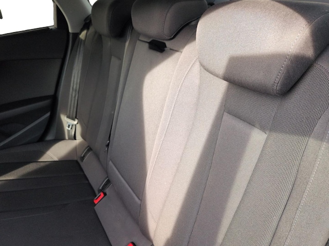 Audi A4 35 TDI Avant S-Tronic