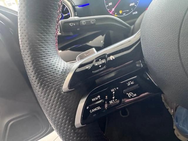 Mercedes-Benz A 200 AMG Line