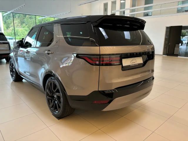 Land Rover Discovery D300 Dynamic SE