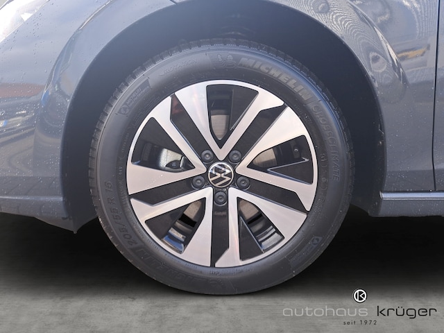 Volkswagen Golf 1.5 eTSI DSG