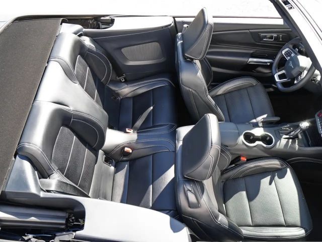 Ford Mustang Convertible GT 5.0 V8