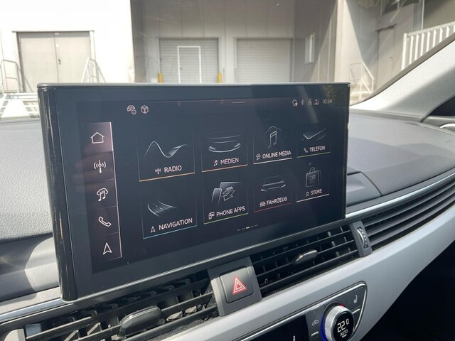 Audi A4 35 TFSI Avant S-Line S-Tronic