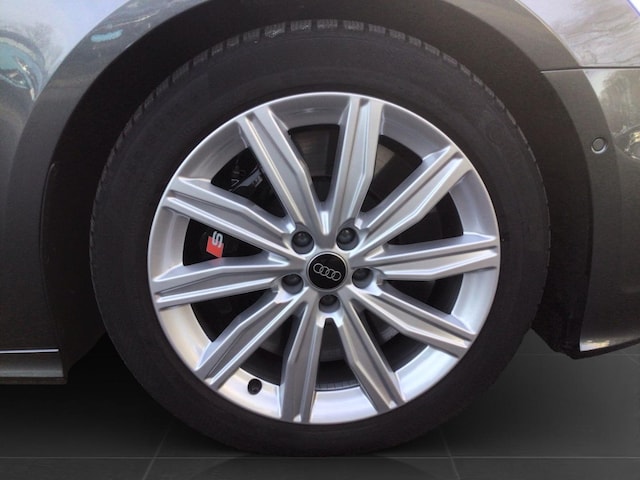 Audi S6 Avant Quattro