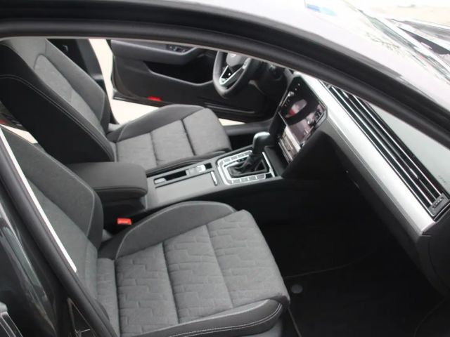 Volkswagen Passat Business DSG Variant