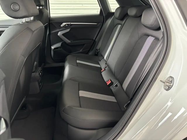 Audi A3 30 TDI Sedan