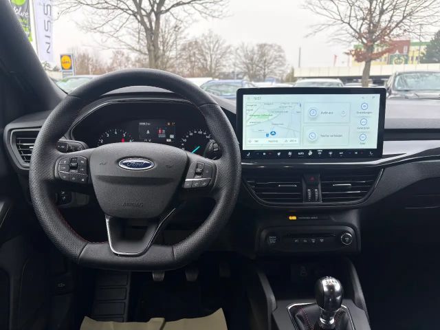 Ford Focus ST Line Wagon