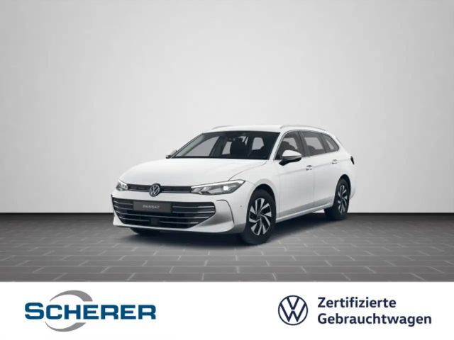 Volkswagen Passat 1.5 eTSI Business Variant
