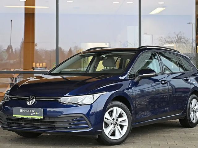 Volkswagen Golf Life Variant