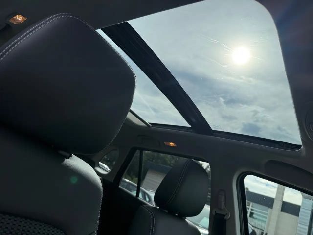 Suzuki S-Cross AllGrip Flash Hybrid