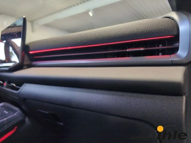 Volkswagen T-Roc DSG R-Line Style