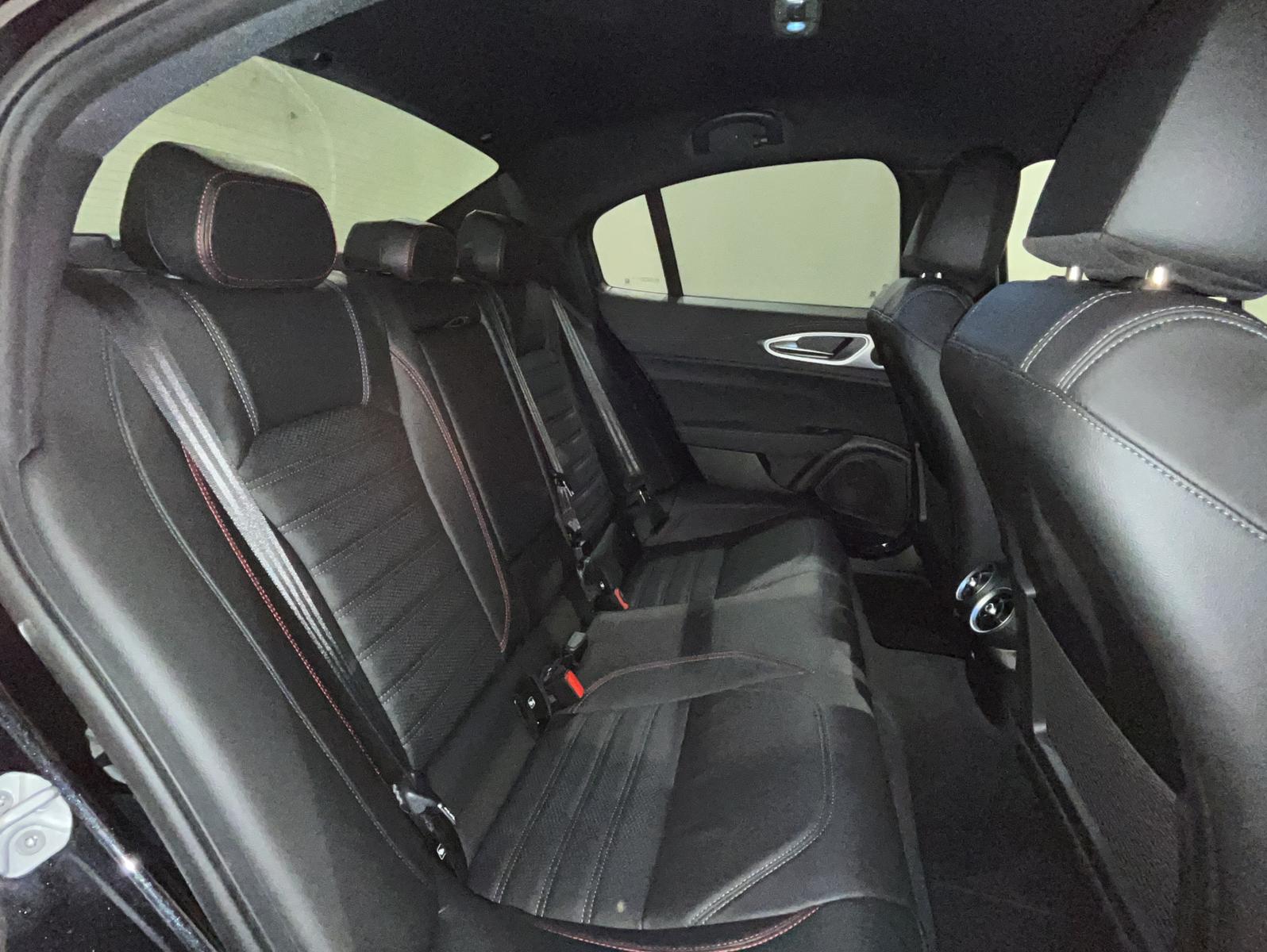 Alfa Romeo Giulia Q4