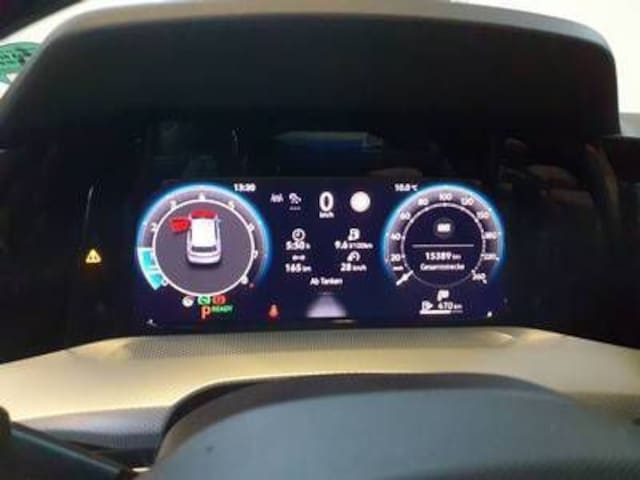 Volkswagen Golf 1.5 eTSI DSG Golf VIII