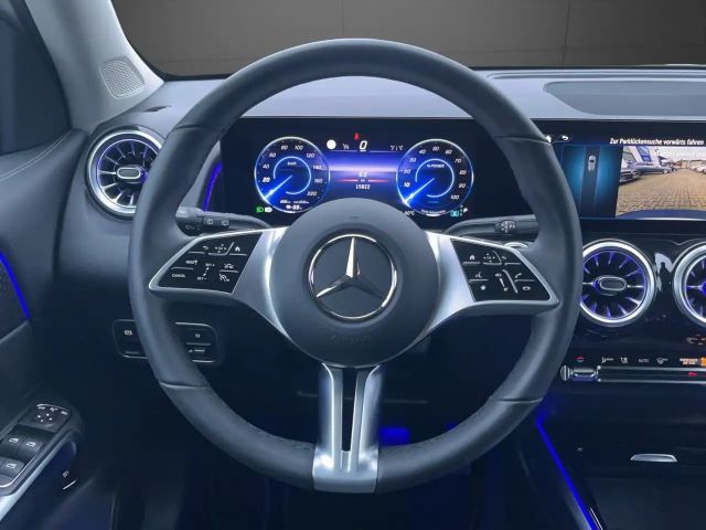 Mercedes-Benz EQB 300 4MATIC Progressive