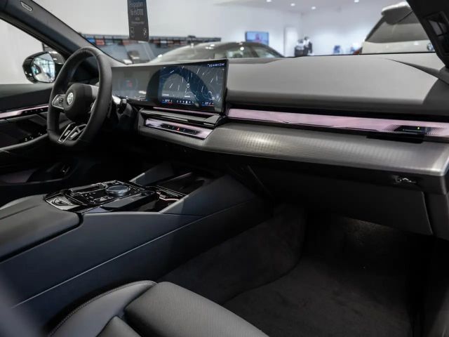 BMW 520 520d M-Sport Touring xDrive