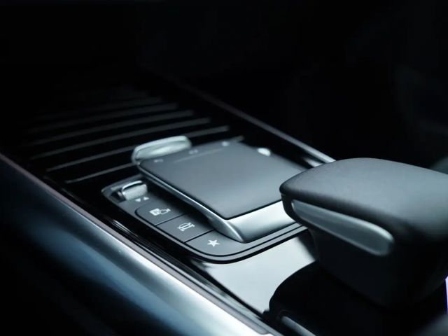 Mercedes-Benz EQA 250 AMG Line