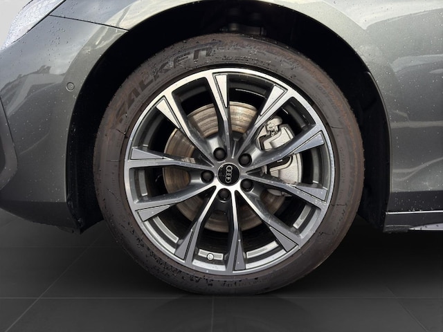 Audi A6 Avant Quattro S-Tronic