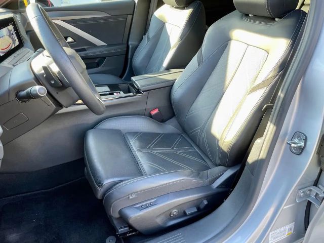 Opel Astra Sports Tourer Ultimate