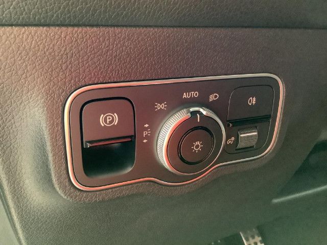 Mercedes-Benz EQB 300 4MATIC