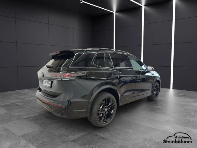 Volkswagen Tiguan DSG IQ.Drive R-Line