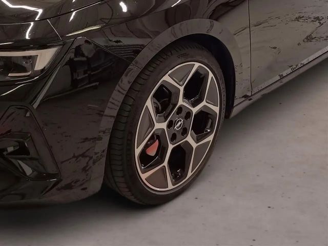 Opel Astra Sports Tourer Ultimate