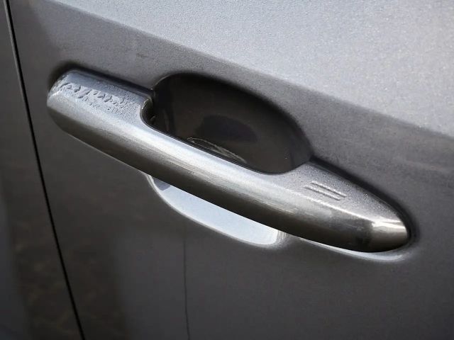 Toyota RAV4 Hybride Style