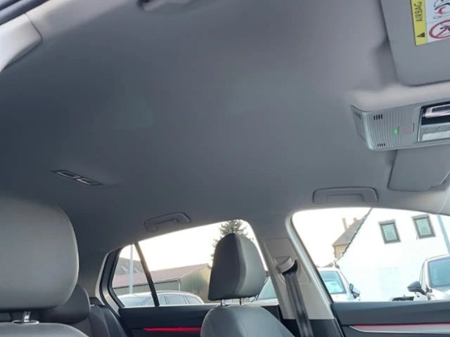 Volkswagen Golf DSG Golf VIII Move