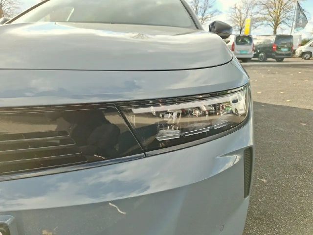 Opel Astra 1.2 Turbo Edition Sports Tourer