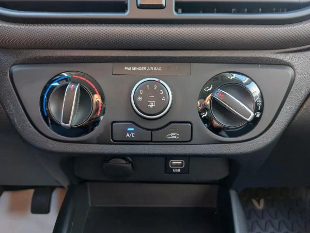 Hyundai i10 1.0