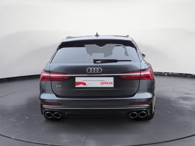 Audi S6 Avant Quattro