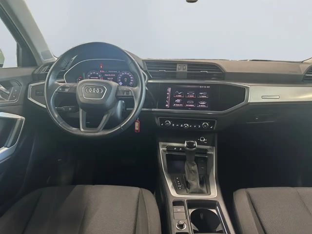 Audi Q3 35 TFSI S-Tronic