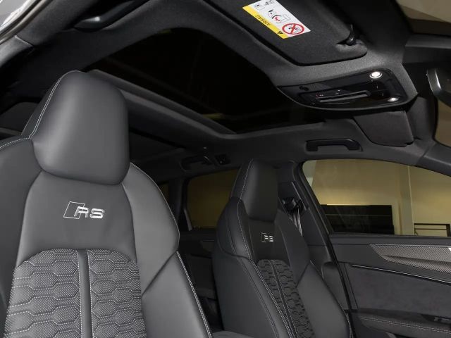 Audi RS6 Avant Performance Quattro