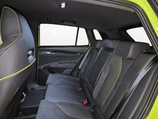 Skoda Elroq RS Lounge Mamba Grün I verfügbar 12/25 Vor