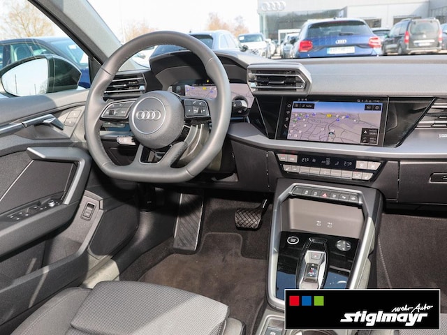 Audi A3 35 TDI S-Line S-Tronic Sedan