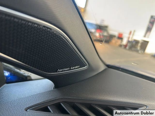 Volkswagen Golf 2.0 TSI DSG Golf VIII R-Line