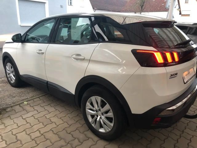 Peugeot 3008 Active Pack EAT8