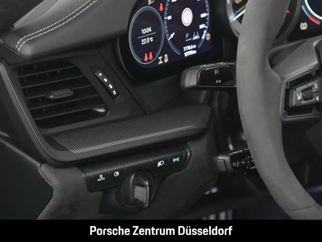 Porsche 992 4 Carrera Coupé GTS