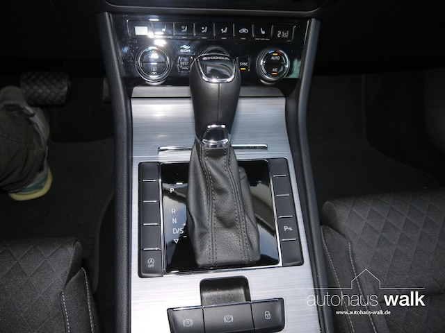 Skoda Superb 2.0 TDI Ambition Combi