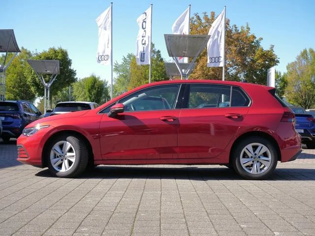 Volkswagen Golf 8 TSI AHK LED Winterpaket