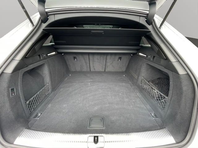 Audi A4 45 TFSI Avant Quattro S-Line
