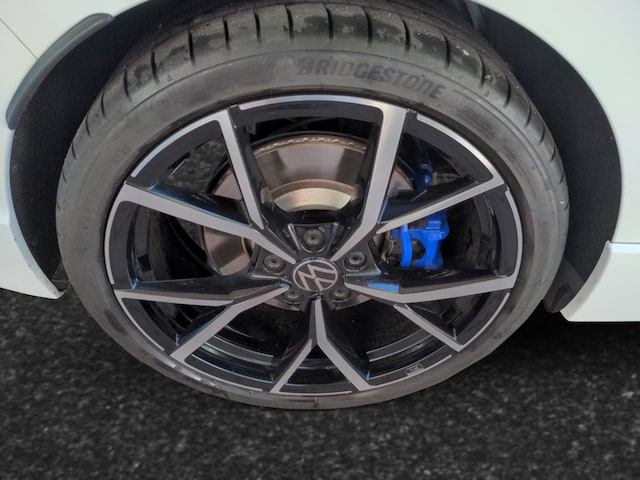 Volkswagen Golf 2.0 TSI 4Motion DSG Golf VIII