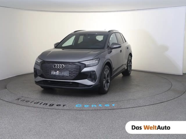 Audi Q4 e-tron Audi Q4 45 e-tron