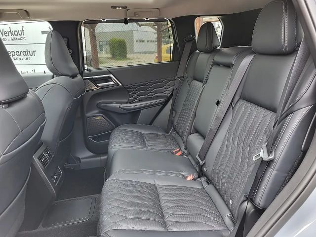 Mitsubishi Outlander PHEV