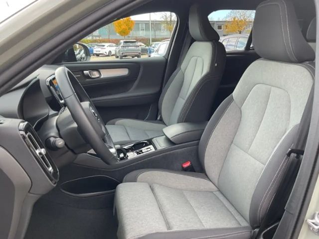 Volvo XC40 Dark Plus