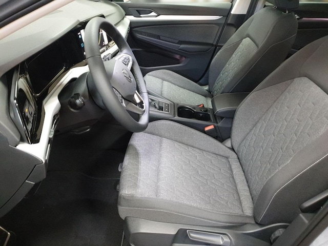 Volkswagen Golf 1.0 TSI Life Variant