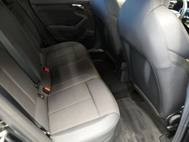 Audi A3 30 TDI S-Tronic Sedan